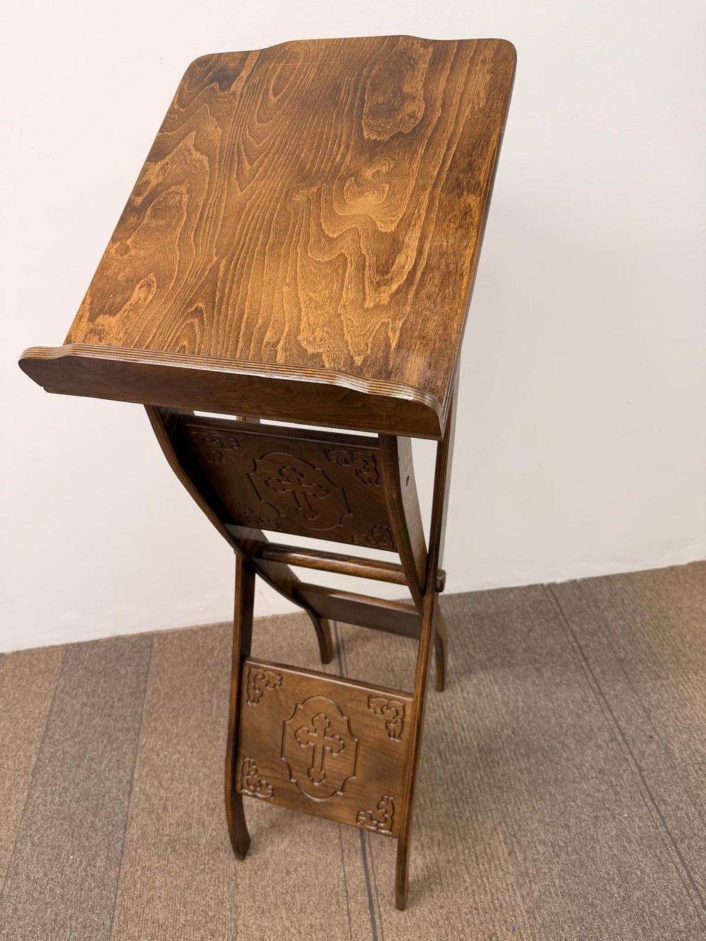 Wooden Icon Stand (Analogion)