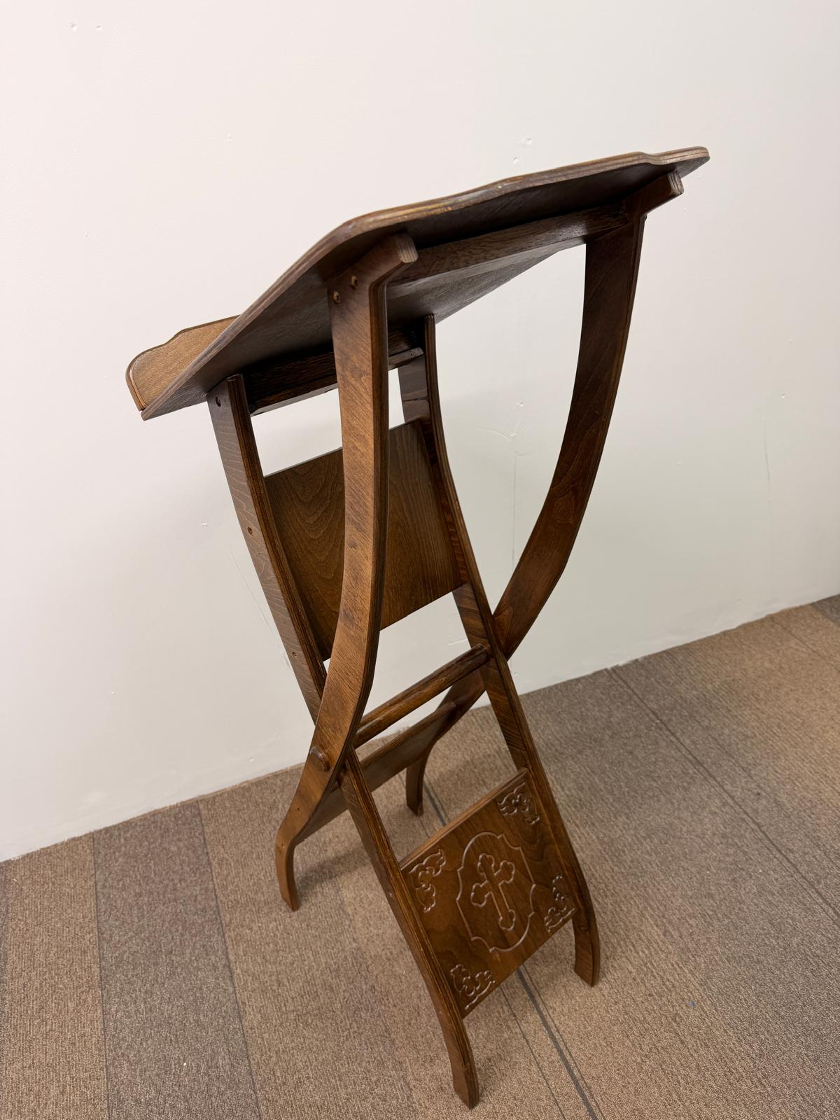 Wooden Icon Stand (Analogion)